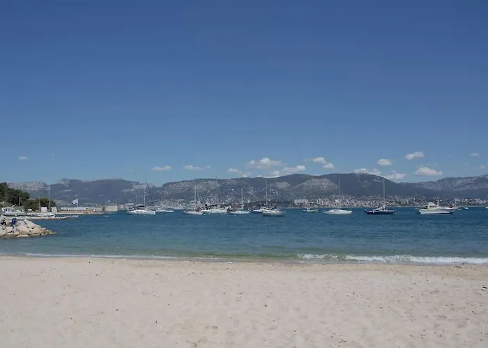 Studio Plage, Parking Gratuit Et Terrasse Privee.