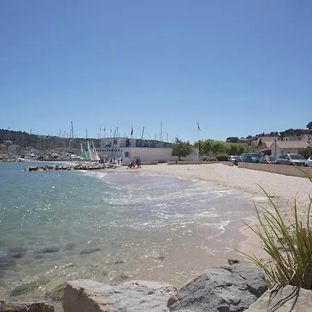 Studio Plage, Parking Gratuit Et Terrasse Privee. Saint-Mandrier-sur-Mer Exterior photo