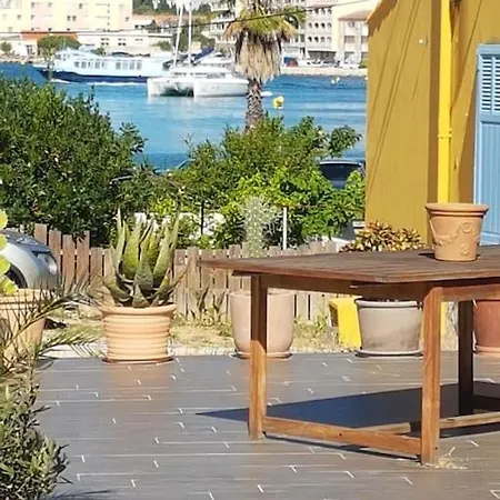 Studio Plage, Parking Gratuit Et Terrasse Privee. Saint-Mandrier-sur-Mer Exterior photo