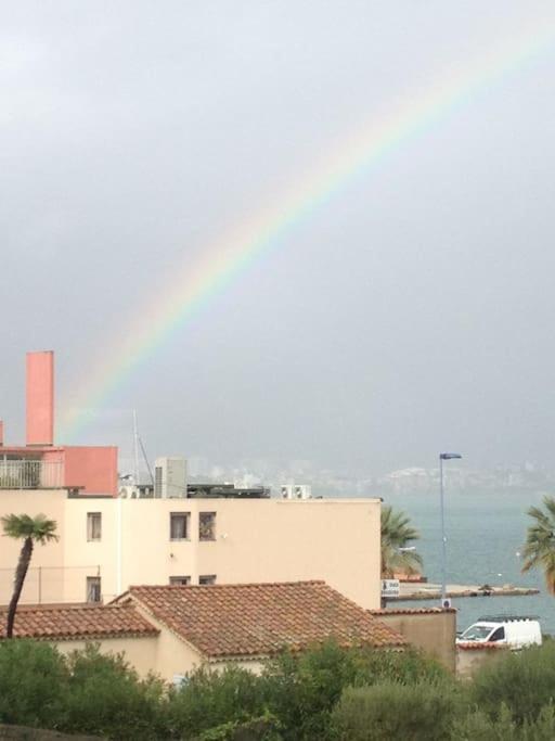 Appartement Plage, Parking Gratuit Et Terrasse Privee. Saint-Mandrier-sur-Mer