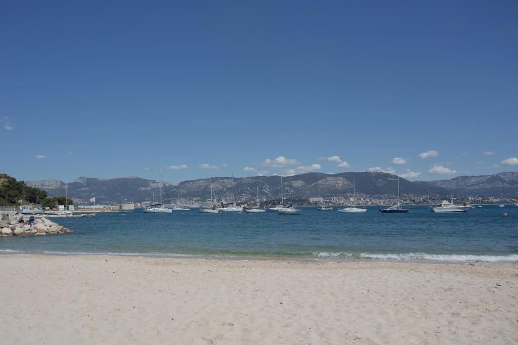 Plage, Parking Gratuit Et Terrasse Privee. Appartement