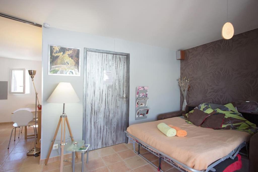 Appartement Plage, Parking Gratuit Et Terrasse Privee.